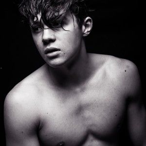 Meet your Posher, Suzy